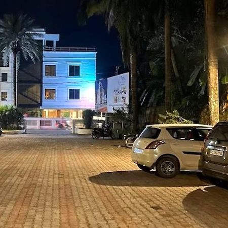 Hotel Park Residency Kozhencherry Kozhancheri Exterior foto